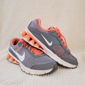 Nike tennis shoes